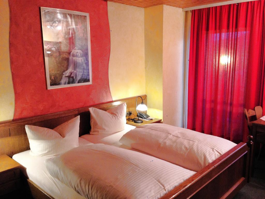 Beim Haxenwirt Hotel Immenstadt im Allgäu Værelse billede