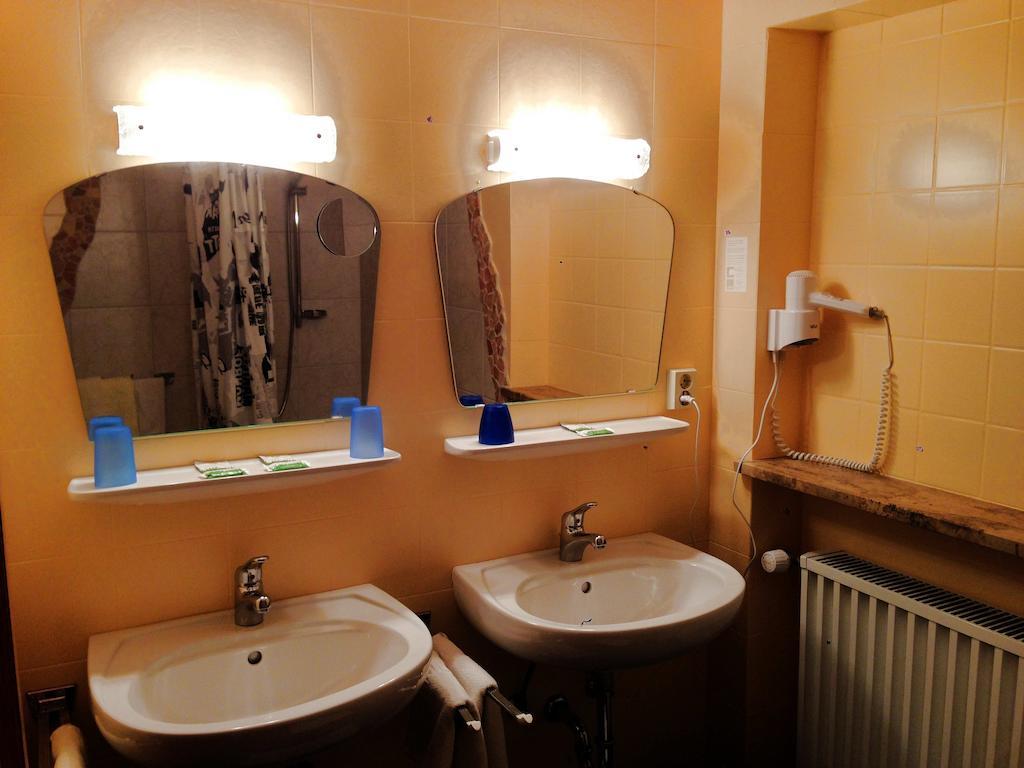 Beim Haxenwirt Hotel Immenstadt im Allgäu Eksteriør billede